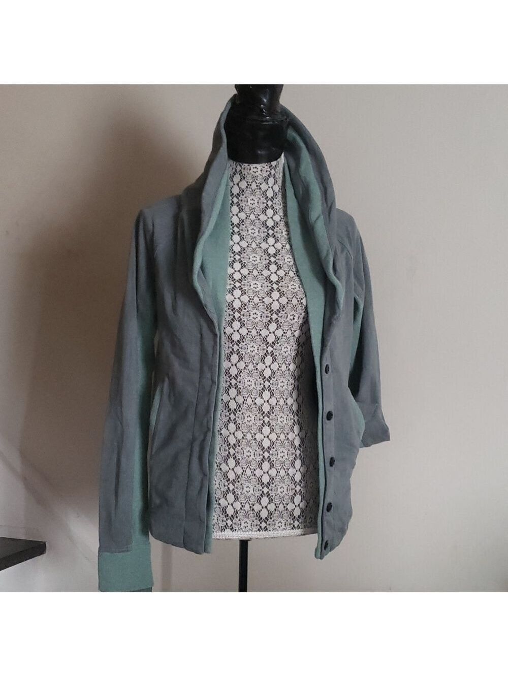 Lululemon To Class Jacket - Picture 11 of 12